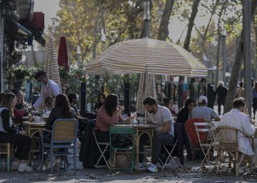 Centímetres d’infracció als bars de Barcelona