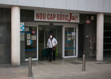 La crisi sanitària obliga a traslladar i ampliar quatre ambulatoris de Barcelona