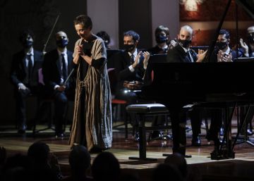 El Mozart savi i serè de Maria João Pires enlluerna el Palau