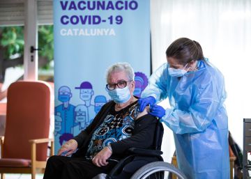 Salut accelera el pla de vacunació després del fiasco de la primera setmana