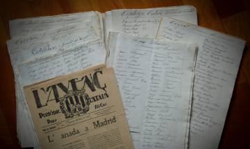 Mostra de la llista de més de 60 fulls i mil adhesions perquè Macià acceptés l’acta de diputat a Corts el 1915 i que ara s’ha trobat en unes golfes de les Borges Blanques.