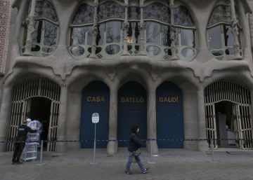 Els edificis de Gaudí a Barcelona, a mig gas