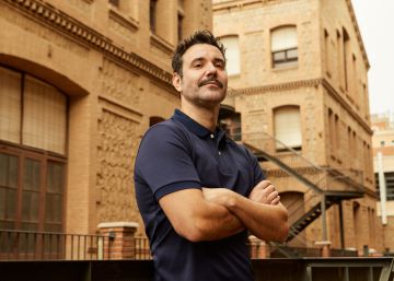 Miquel Fernández: “Ara en les sèries el sexe sembla cosa dels joves de 20 anys, però a partir dels 40 també hi ha sexe, molt i del bo”