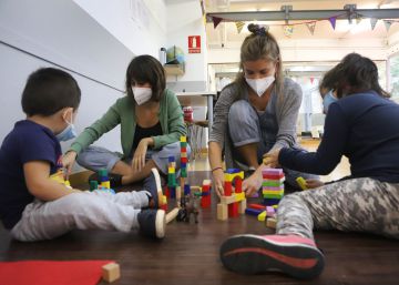 Només un home ha demanat el servei de cangur municipal de Barcelona davant 330 dones