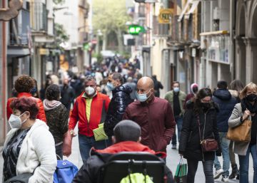 El virus s’enquista a Osona, la Garrotxa i el pla de Lleida