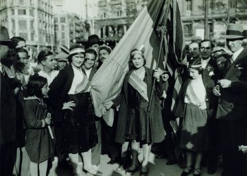 La República va sortir al balcó