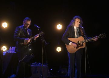 Los Hermanos Cubero revisen el folklore castellà