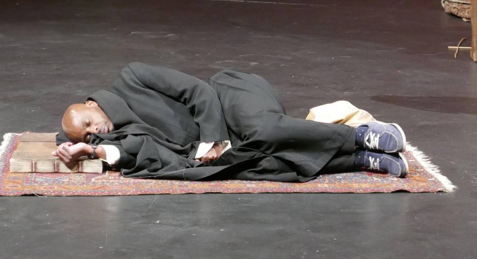 Una imatge de 'Tempest Project 12', de Peter Brook.