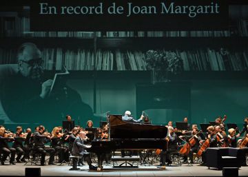 El Liceu es converteix en el bosc poètic de Joan Margarit