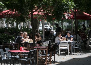 Un dia en cinc actes al passeig Sant Joan