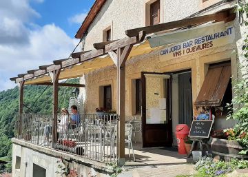 Can Jordi, el bar que va tornar la vida a Espinavell
