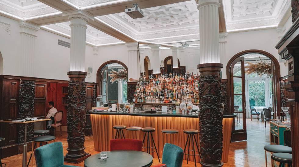 Cinc restaurants de Barcelona amb cocteleria per agitar els àpats