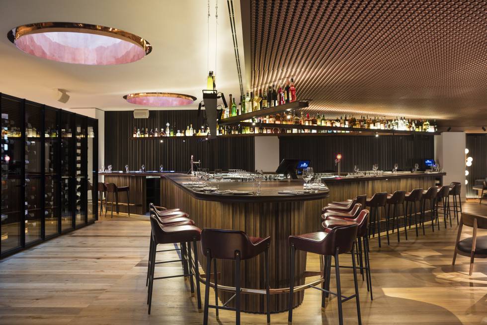 Cinc restaurants de Barcelona amb cocteleria per agitar els àpats