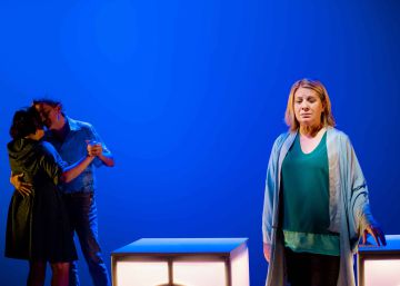 La Beckett furga en l’‘Obsolescència programada’ humana i femenina