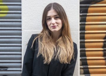 ‘El món es torna senzill’, de Laura Gost: L’atracció de l’abisme