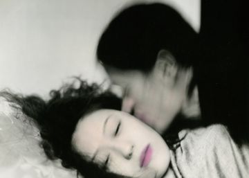 Catorze fotògrafs es despullen a l’exposició ‘Love Songs’ de la Maison Européenne de la Photographie