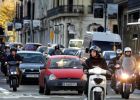 Barcelona pagará más por metro y bus, y menos por el coche privado