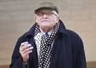 Hockney visita el Guggenheim para preparar su exposición