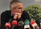 Batasuna tilda de “excluyente” el acuerdo sobre el fin de ETA Batasuna tilda de “excluyente” el acuerdo sobre el fin de ETA