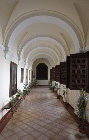 Claustro del convento de Las Góngoras.