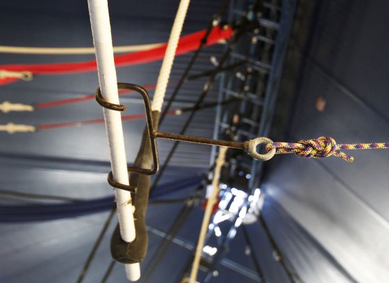 Trapecio en la escuela Carampa.