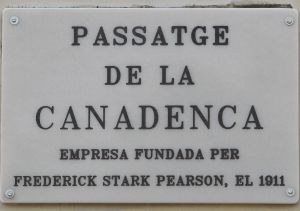 Placa del pasaje de La Canadenca, en el barrio del Poble Sec de Barcelona.