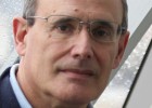 Bengoa: “El ministerio trata de crear las condiciones para privatizar la sanidad” Bengoa: “El ministerio trata de crear las condiciones para privatizar la sanidad”