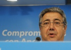 Zoido propone a Griñán un plan para ahorrar 500 millones