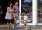 La Junta se enfrenta a los grandes comercios por los horarios