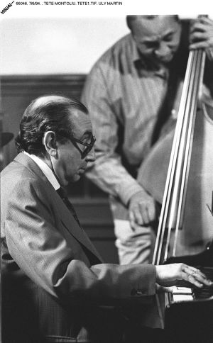 En 1994, Tete Montoliu sumó 31 días de actuaciones un Central que languidecía. Fue un éxito. En 1994, Tete Montoliu sumó 31 días de actuaciones un Central que languidecía. Fue un éxito.