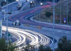 Junto a la parálisis de proyectos, puerto y aeropuerto crecen
