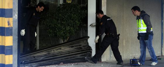 Varios agentes, en uno de los registros en Cobo Calleja.