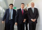 El Gobierno vende un proyecto “sin recortes sociales” para lograr apoyos