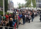 El recorte de vigilantes en los juzgados genera enormes colas