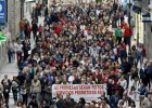 Miles de lucenses exigen más servicios para el hospital público
