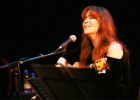 María del Mar Bonet, homenaje de ida y vuelta en La Nau