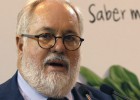 Cañete acusa a la Junta de politizar el plan hidrológico del Guadalquivir