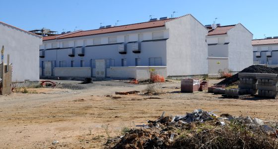 Once años de espera para instalarse en sus nuevas viviendas