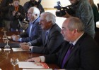 La concertación entre la Junta, los sindicatos y la patronal hace aguas