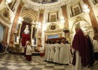 El entierro de Ricard María Carles es el segundo en 300 años en la Basílica de la Virgen