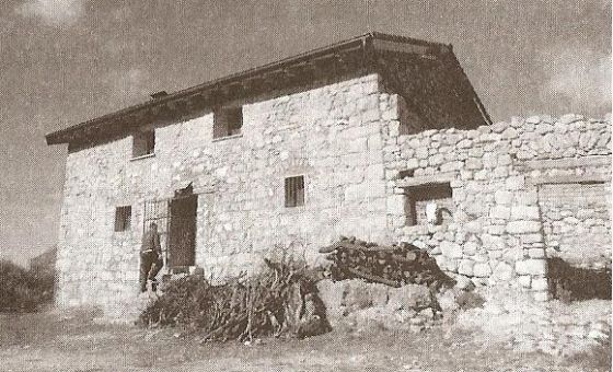 Mas de Laortó, al Pirineu de Lleida, on hi hagué una matança que va quedar impune.