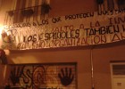 Un grupo de ultraderecha ataca la sede de SOS Racismo en Madrid Un grupo de ultraderecha ataca la sede de SOS Racismo en Madrid