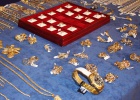 Detenidos los supuestos ladrones de una joyería asaltada ayer Detenidos los supuestos ladrones de una joyería asaltada ayer