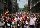 Miles de personas protestan en Barcelona contra la pobreza laboral Miles de personas protestan en Barcelona contra la pobreza laboral