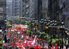 Decenas de miles de personas en un Primero de Mayo contra la pobreza Decenas de miles de personas en un Primero de Mayo contra la pobreza