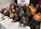 Imputados abertzales dicen irán a juicio por “defender soluciones” Imputados abertzales dicen irán a juicio por “defender soluciones”