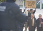 Pujol, entre ‘okupes’, vigilants i exparelles