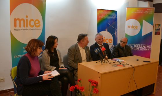 Presentación de la III Mostra Internacional de Cinema Educatiu.