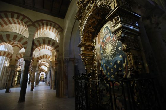 Interior de la Mezquita de Córdoba.