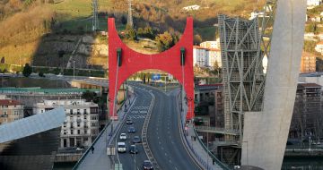 Puente de La Salve en Bilbao